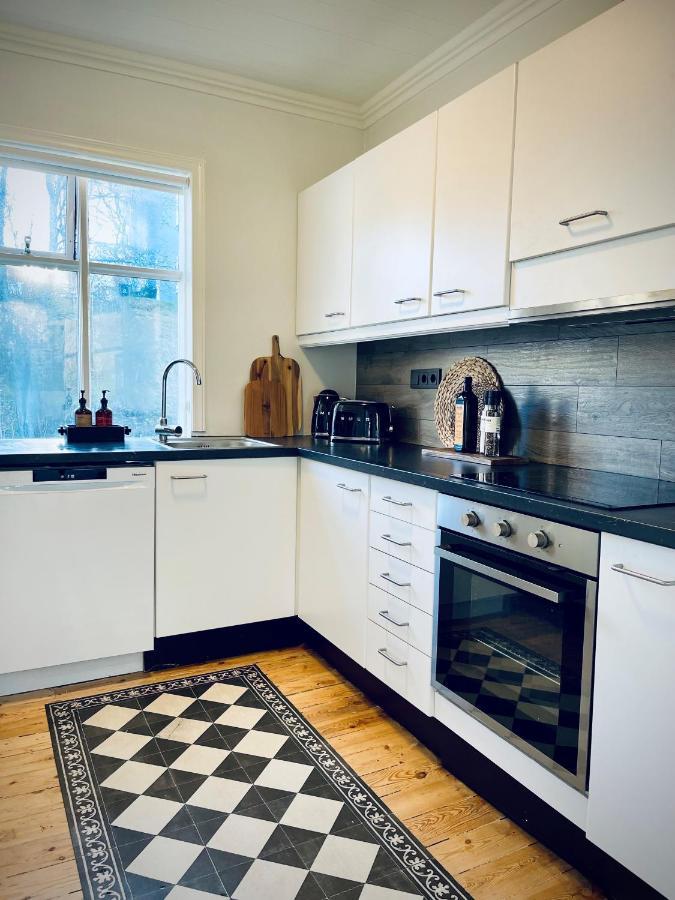 Day Dream Central Akureyri Three Bedroom Apt Buitenkant foto
